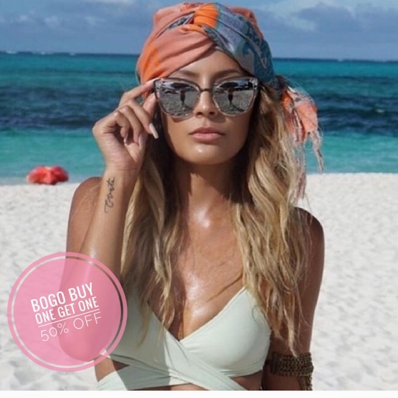 Quay Australia Accessories - Quay • Like WOW Clear Mirrored Sunglasses